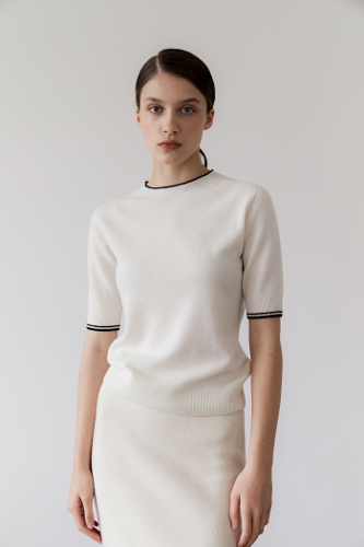 [Maison Vine X Ella] [Black label: Cariaggi] Premium Pure Cashmere 100 Short-Sleeved Round Neck - 2 colors